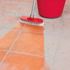 HG odstraňovač zbytků cementu   1 l