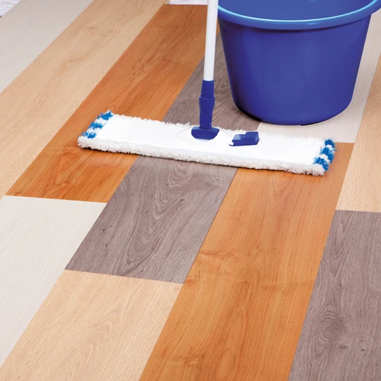 HG čistič na laminát a vinyl s leskem 1 l