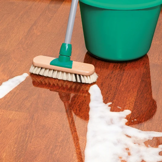 HG intenzivní čistič na parkety a dřevěné podlahy 1000ml